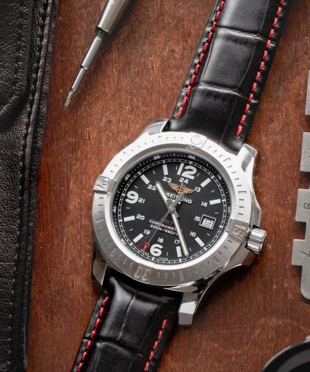 Alternative view of Hirsch GRAND DUKE Water-Resistant Alligator Embossed Sport Watch Strap in BLACK / RED