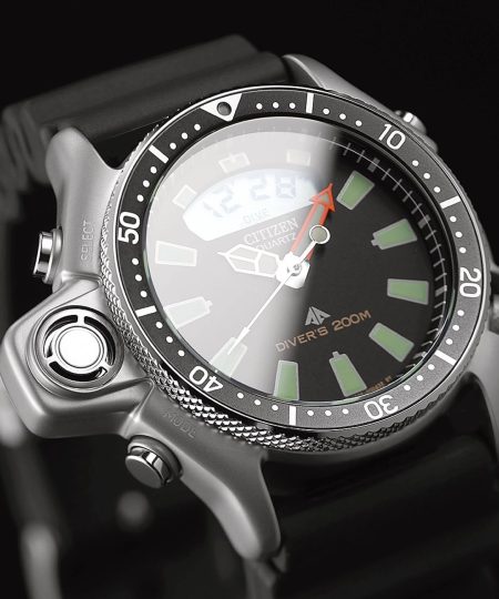 Alternative view of Citizen Promaster Diver 44mm - JP2000-08E