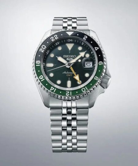 Alternative view of Seiko 5 Sports SKX GMT Bi-Colour - SSK035K1